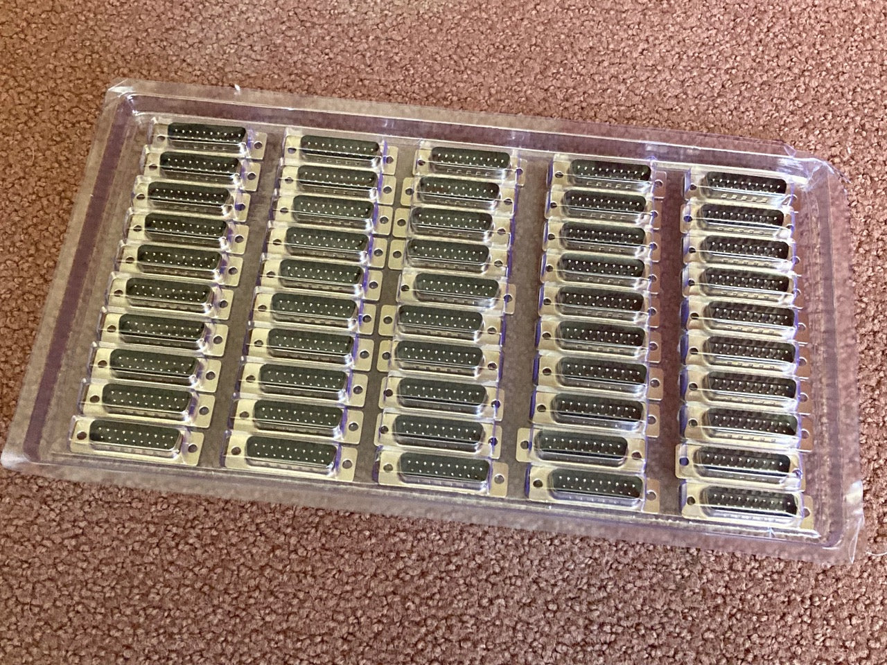 Bulk Lot 1000 pieces D-SUB DB-19 male connector