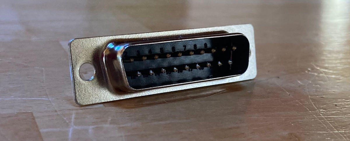 Bulk Lot 500 pieces D-SUB DB-19 male connector