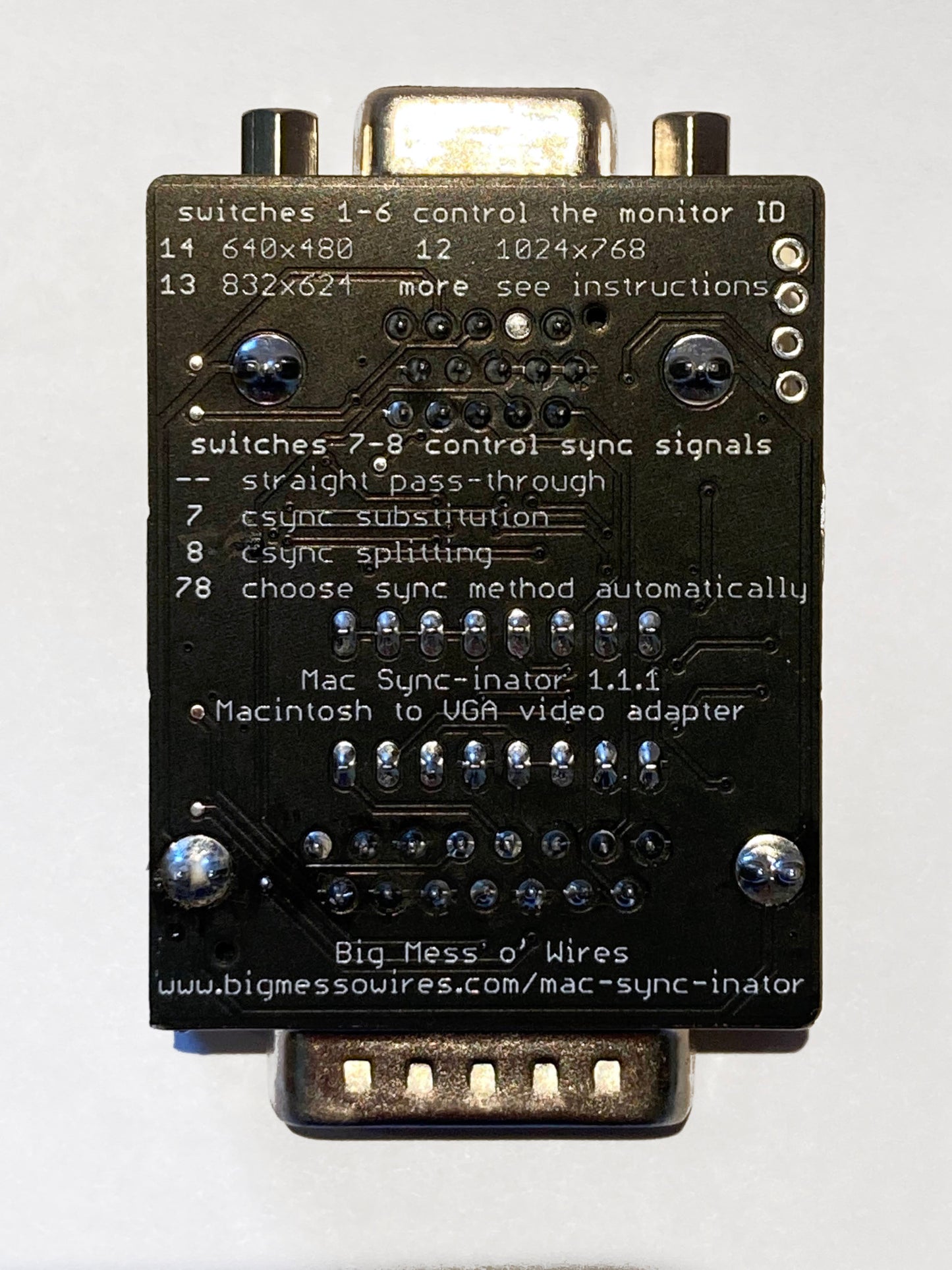 Mac Sync-inator VGA Sync Converter