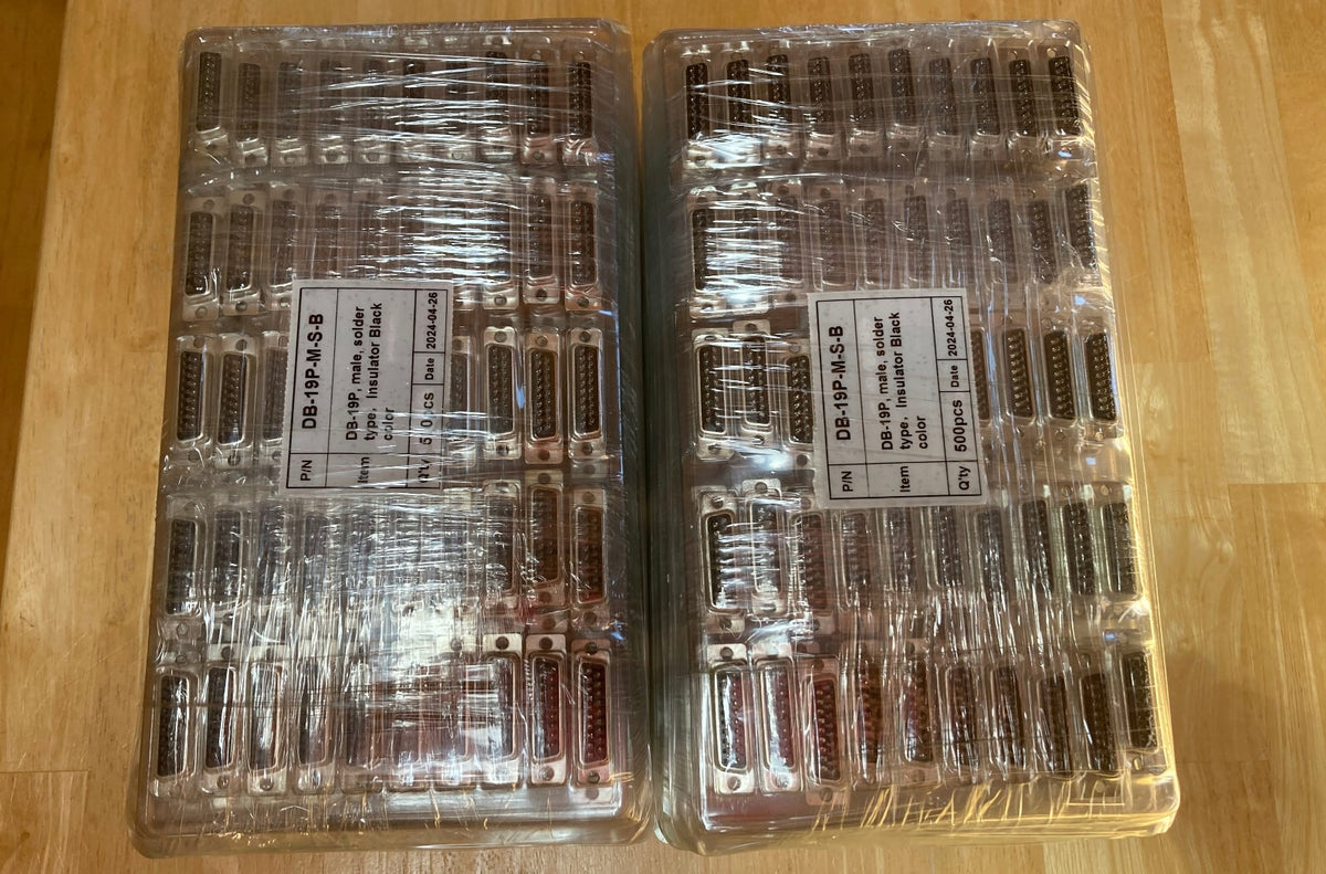 Bulk Lot 1000 pieces D-SUB DB-19 male connector