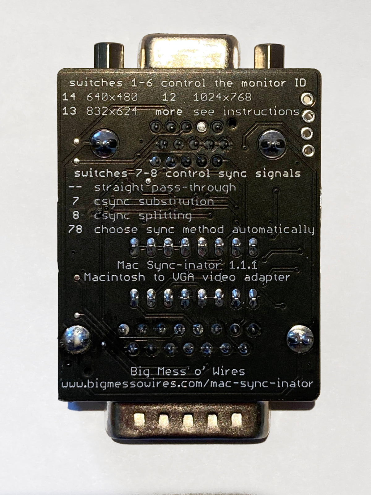 Mac Sync-inator VGA Sync Converter