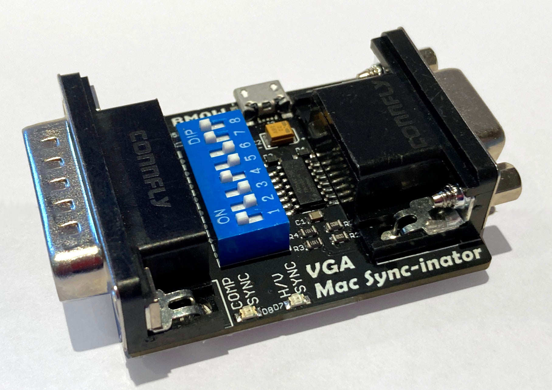 Mac Sync-inator VGA Sync Converter – Big Mess o' Wires